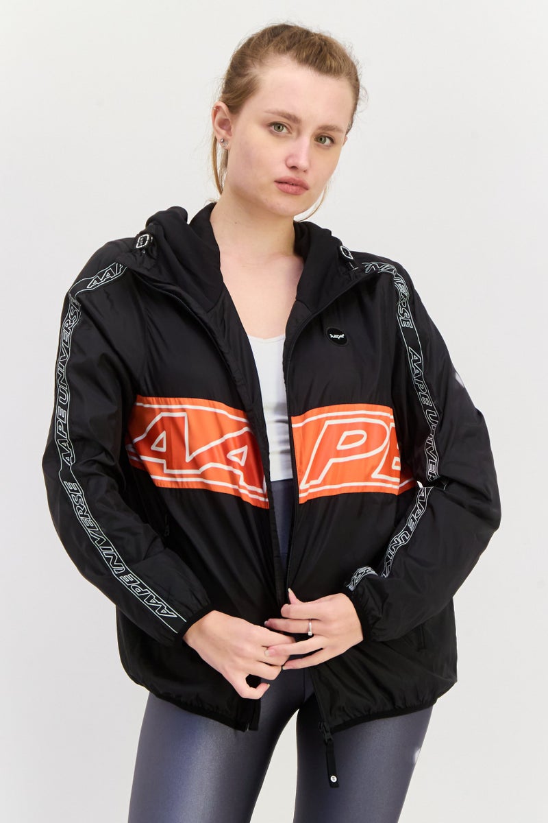 Aape By A Bathing Ape جاكيت هودي للنساء بشعار العلامة التجارية، أسود - Image 1