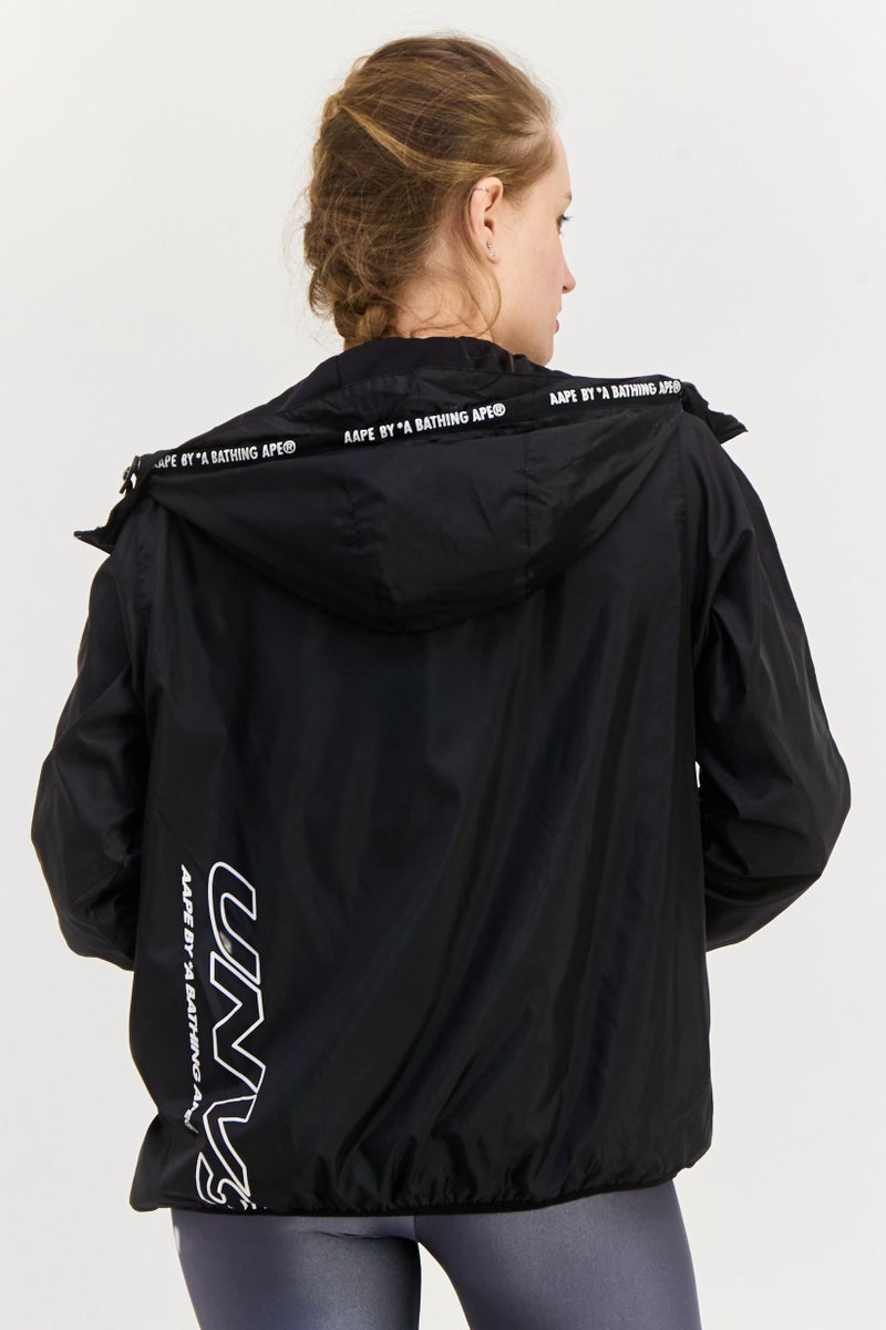 Aape By A Bathing Ape جاكيت هودي للنساء بشعار العلامة التجارية، أسود - Image 4