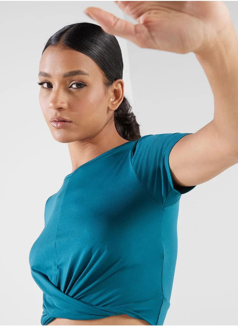 UNDER ARMOUR Motion Crossover Crop Top