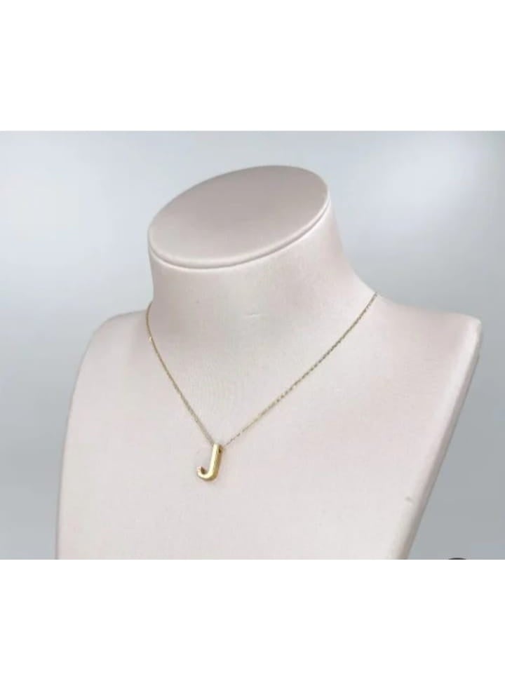 Elegant women's necklaces made of 18k gold-plated stainless steel, trendy personalized love initial necklaces, small initial (J) name necklaces, a perfect gift for teenage girls
