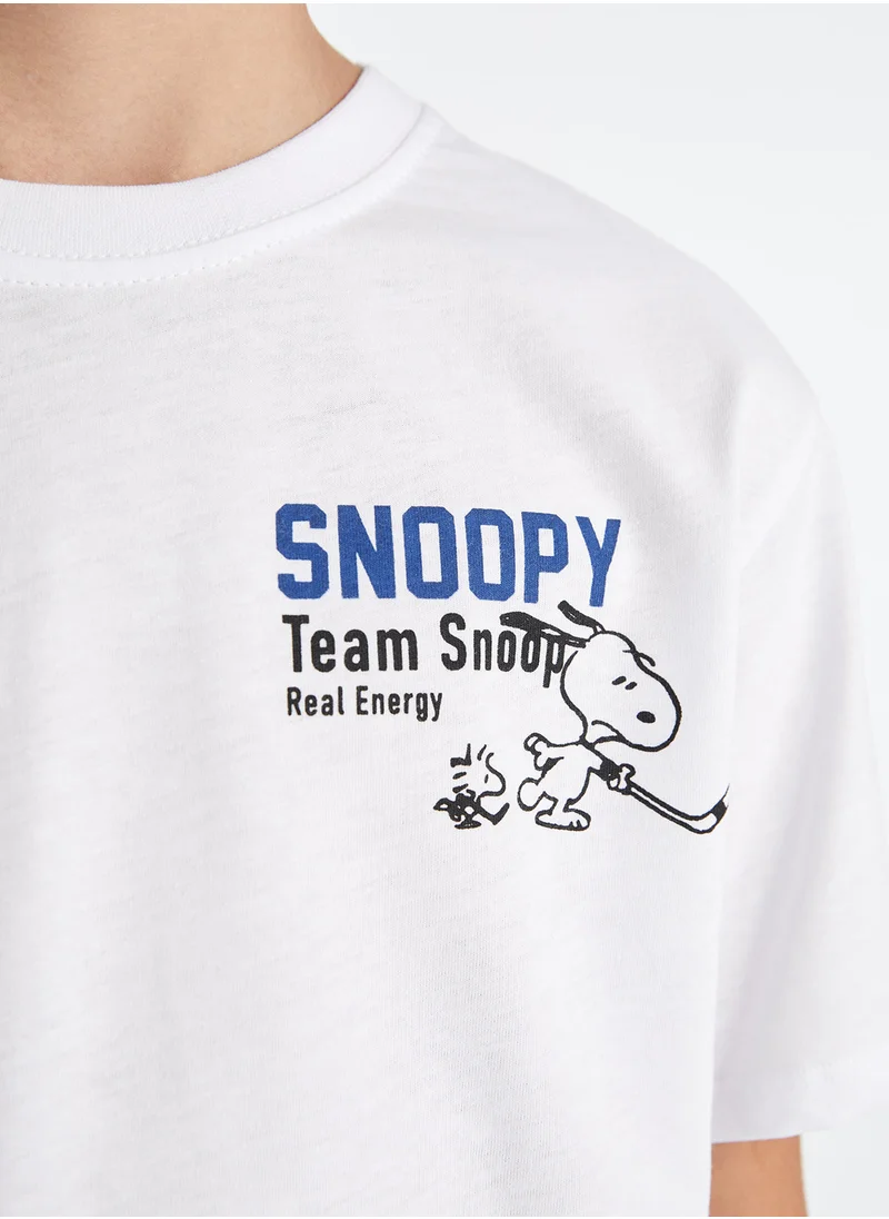 ديفاكتو Snoopy Crew Neck Short Sleeve T-Shirt