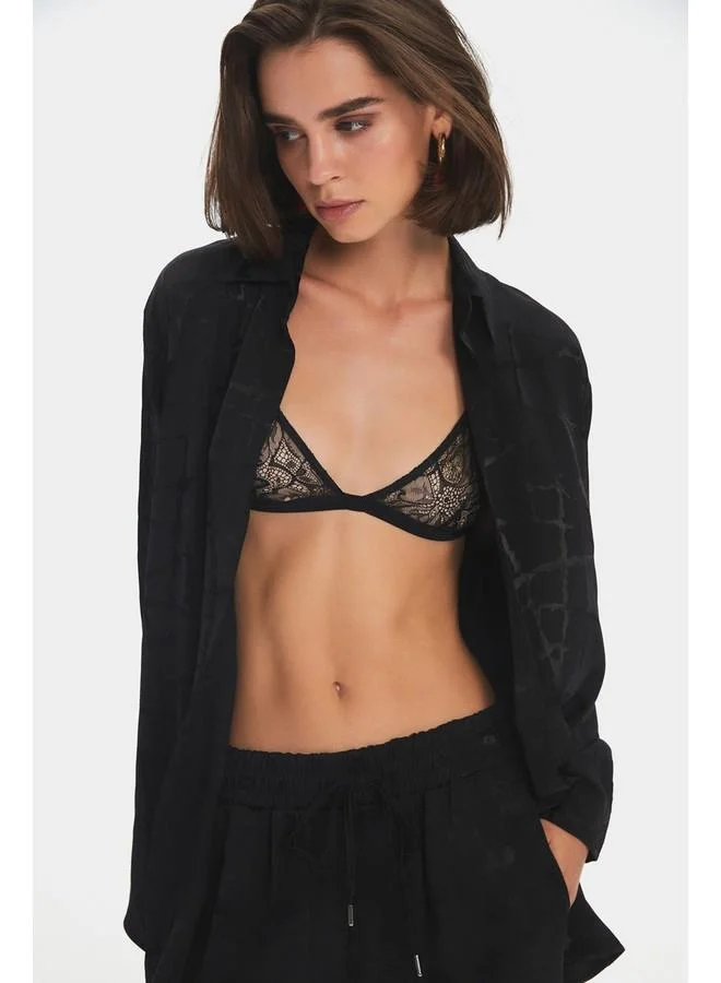 جون June Women Exclusive Oversize/Loose Fit Viscose Blend Self-Fited Shirt Black