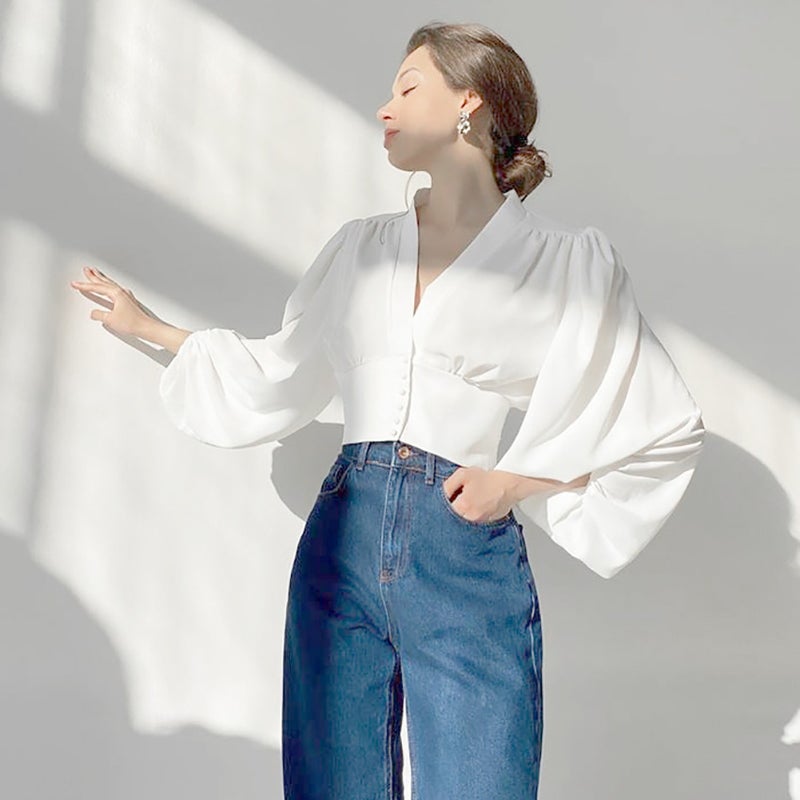 Women's V-Neck Lantern Sleeve Blouse - Retro French Style Slim Fit - Image 3