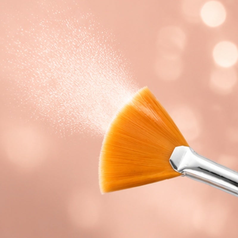 Fan-Shaped Beauty Brush 15CM Transparent Soft Bristle - Mess-Free Application Skincare Serum Brush for Home and Salon Use - Image 3