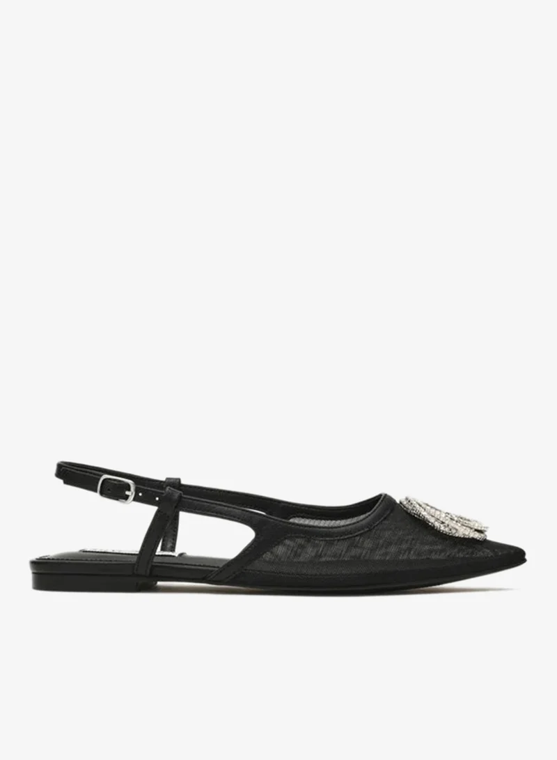 Shantae Pointed Toe Ankle Strap Pumps