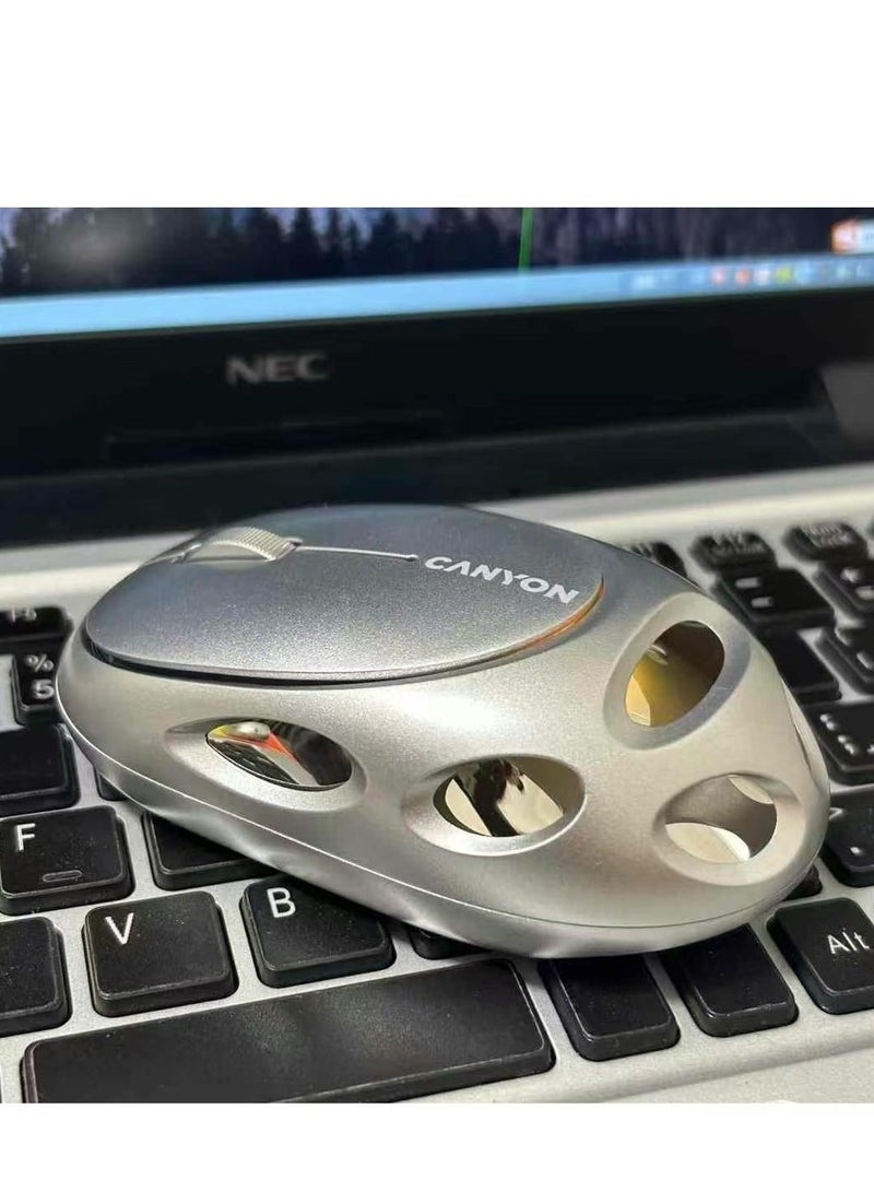 كانيون ماوس لاسلكي MW-33 قابل لإعادة الشحن بتصميم مريح على شكل قرص العسل - ماوس ألعاب خفيف الوزن 2.4 جيجاهرتز للأعمال المكتبية - إضاءة خلفية بألوان قوس قزح - 3 أزرار - زر تشغيل/إيقاف موفر للطاقة 400 مللي أمبير في الساعة - مستشعر بصري 1600 نقطة في البوصة - مسافة فعالة 10 أمتار | فضي - Image 1