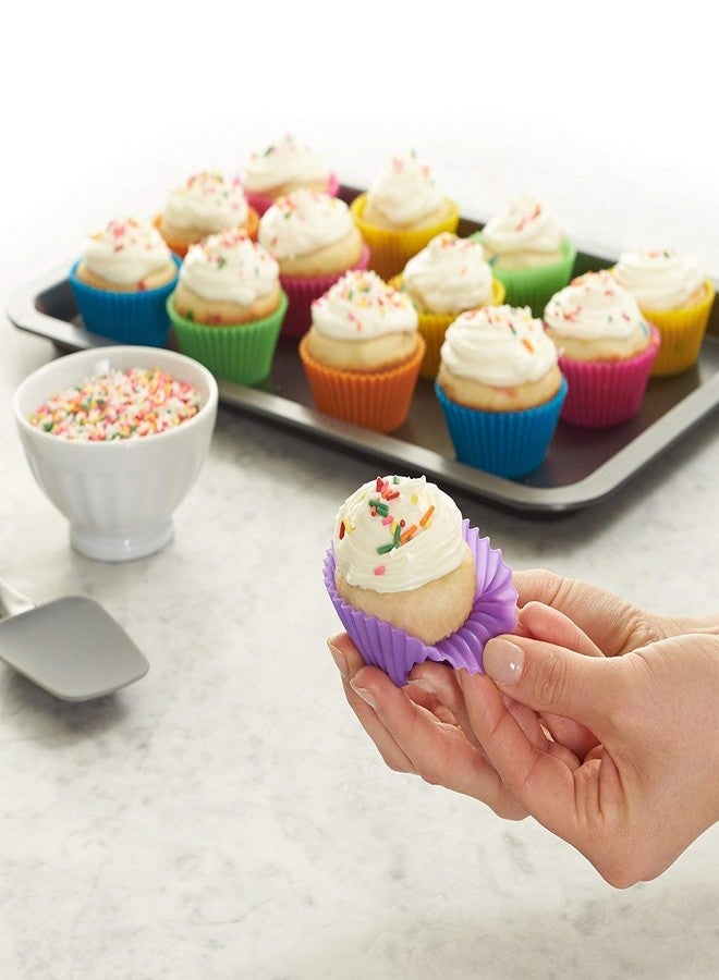 BAKERS PARDISE قوالب سيليكون للخبز من بيكرز بارديس، غير لاصقة، مناسبة لخبز المافن والكب كيك والبراونيز | أغطية كب كيك آمنة للاستخدام في الميكروويف والفرن | أكواب ورقية دائرية بألوان قوس قزح للتزيين - (6 قطع) - Image 4