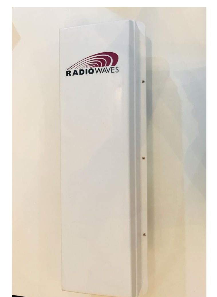 RadioWaves هوائي خارجي SEC-5.5V-90-16  5.25-5.85Ghz - Image 1