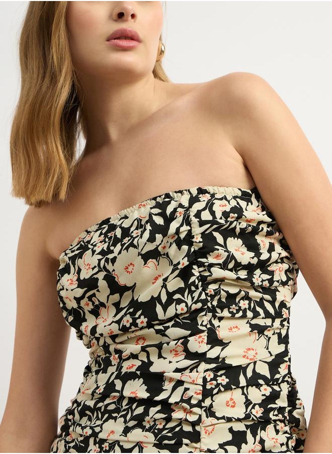 Styli Floral Ruffled Dress  - Image 4