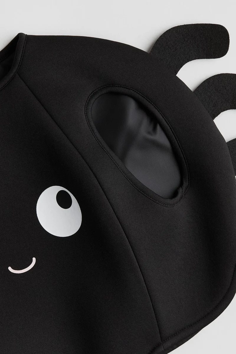 اتش اند ام Fancy dress costume