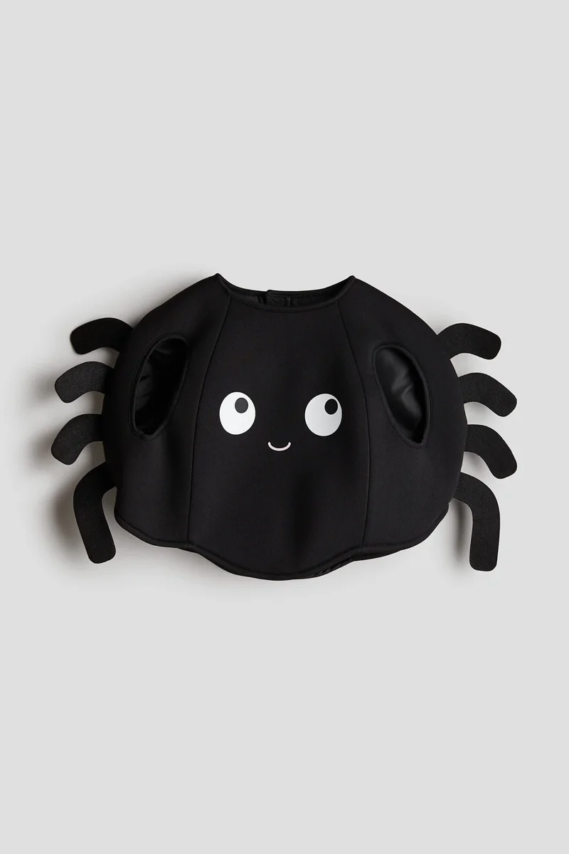 اتش اند ام Fancy dress costume