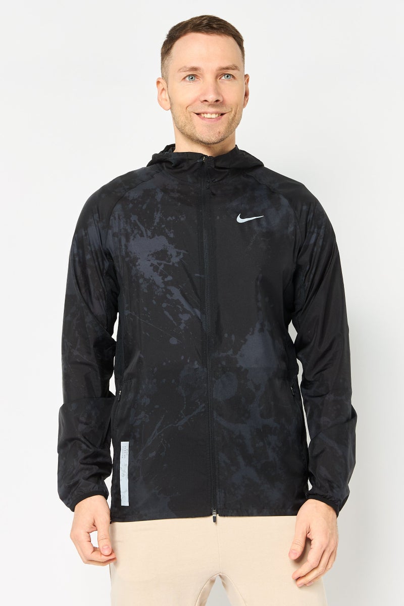 Nike Men Sportswear Fit Long Sleeve Training Jacket, Black - Image 1