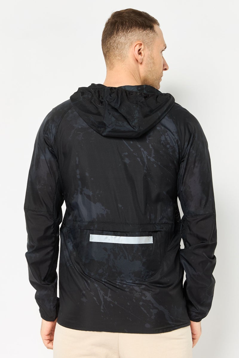 Nike Men Sportswear Fit Long Sleeve Training Jacket, Black - Image 4