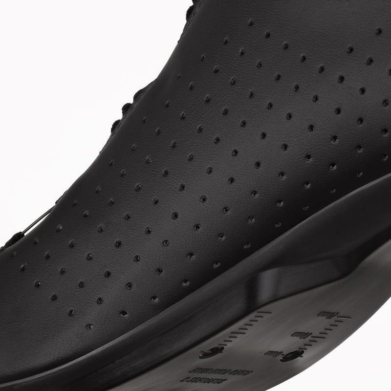 Fizik Vento Omna, Boa Road Bike Clip-in Cycling Shoes, Black, 4-4.5 - Image 3