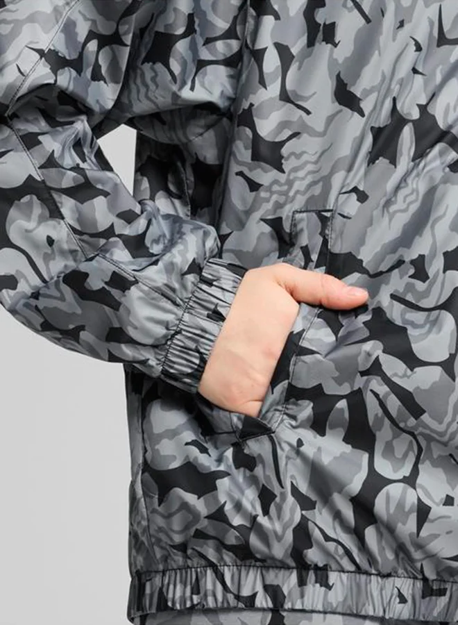 PUMA Essential Nature 2.0 Relaxed Windbreaker Jacket