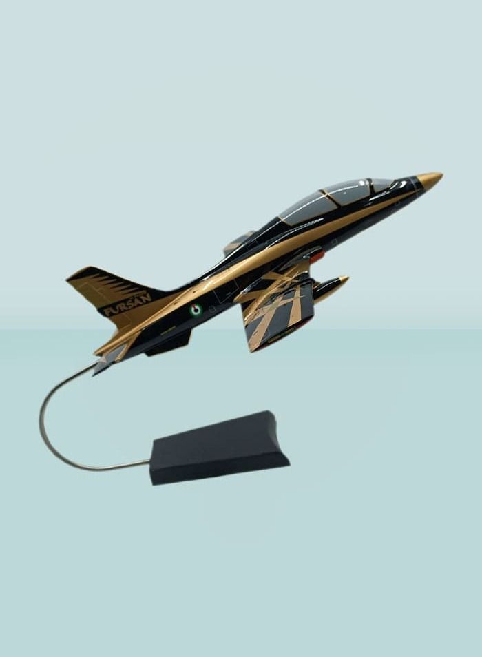 فايتر جيفتس MB-339 مقياس الفرسان الإمارات العربية المتحدة نموذج 1: 100 - Image 2