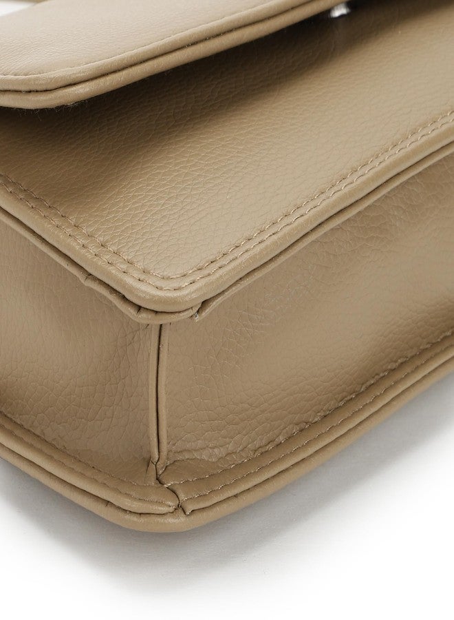 Fastrack Olive Flex Shoulder Bag | Faux-Leather Women’s Bag | Shoulder Bag For Casual Carry - Image 3