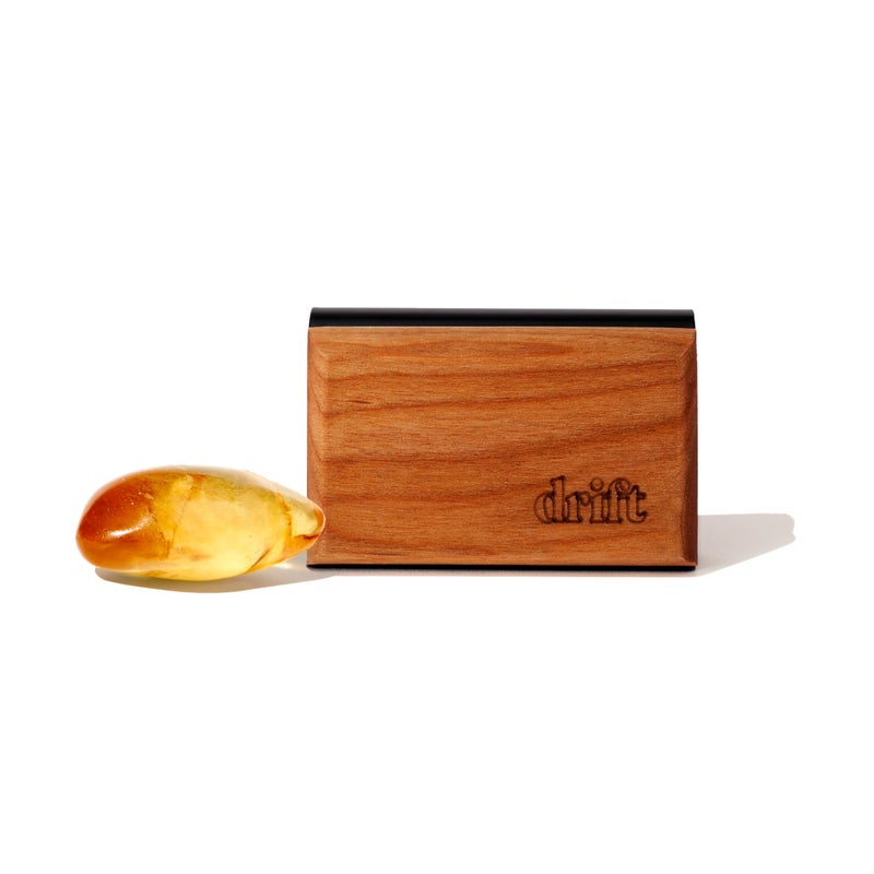Drift Car Air Freshener Starter Kit Wooden Deodorizer Vehicle Odor Remover Auto Scent Diffuser LongLasting Car Freshening Amber 3 Pack CLIP INCLUDED - Image 2