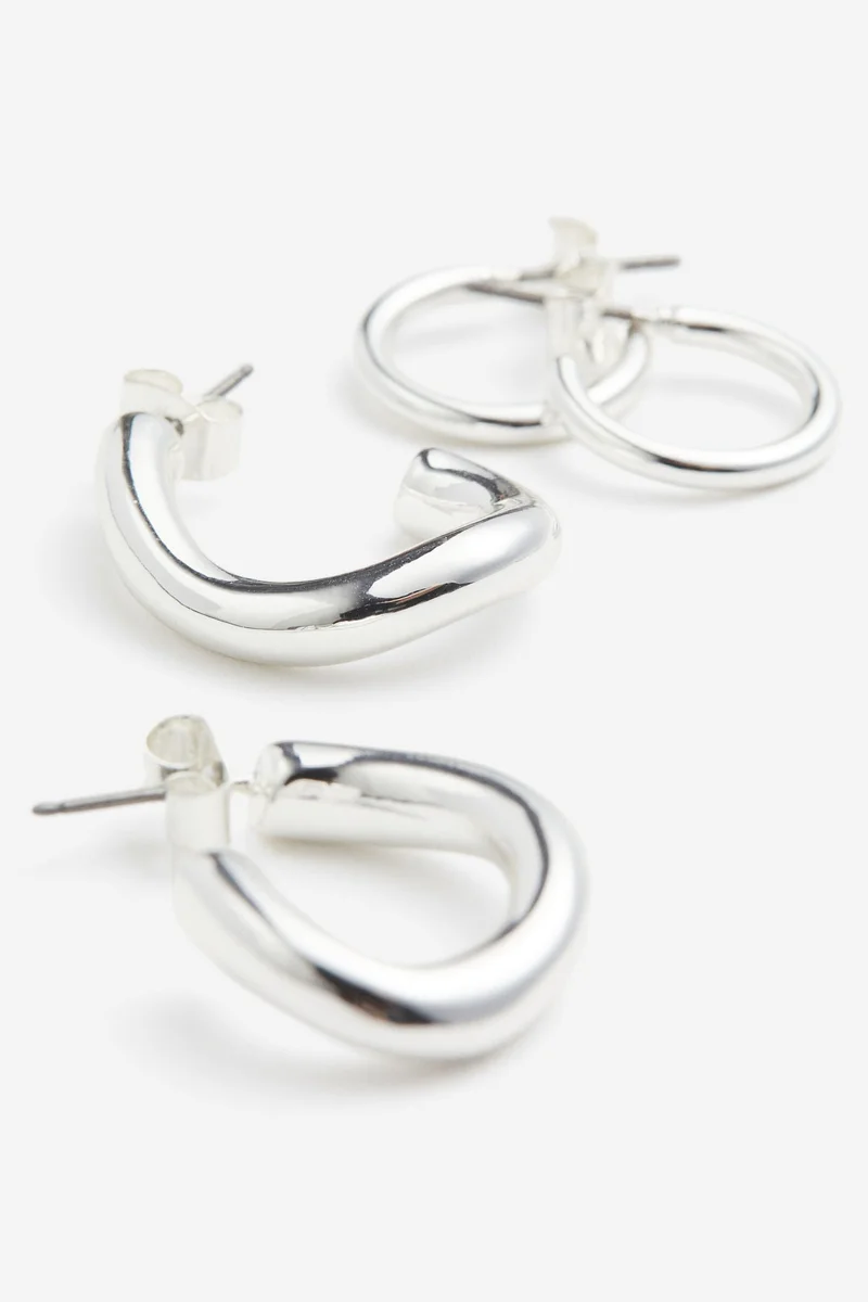 H&M 2 pairs hoop earrings
