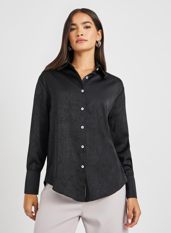 Styli Solid Buttoned Down Spread Collar Shirt  - Image 3