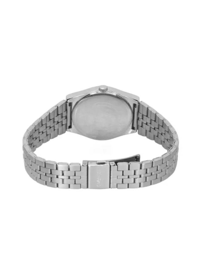 Casio MTP-B146D-1AVDF Men’s Analog Watch – Black Dial, Silver Stainless-Steel Bracelet, Modern Classic Design - Image 4