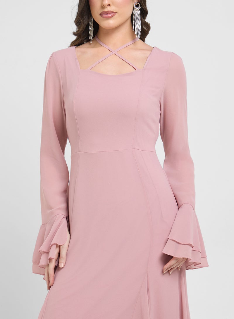 خزانة فستان بياقة متقاطعة وأكمام الجرس - Image 3