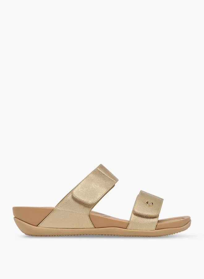 لو كونفورت صنادل نسائية سهلة الارتداء بشريط فيلكرو