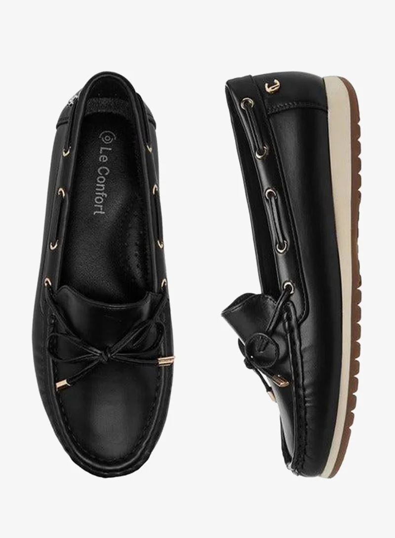 لو كونفورت موكاسين نسائي سهل الارتداء بفيونكة