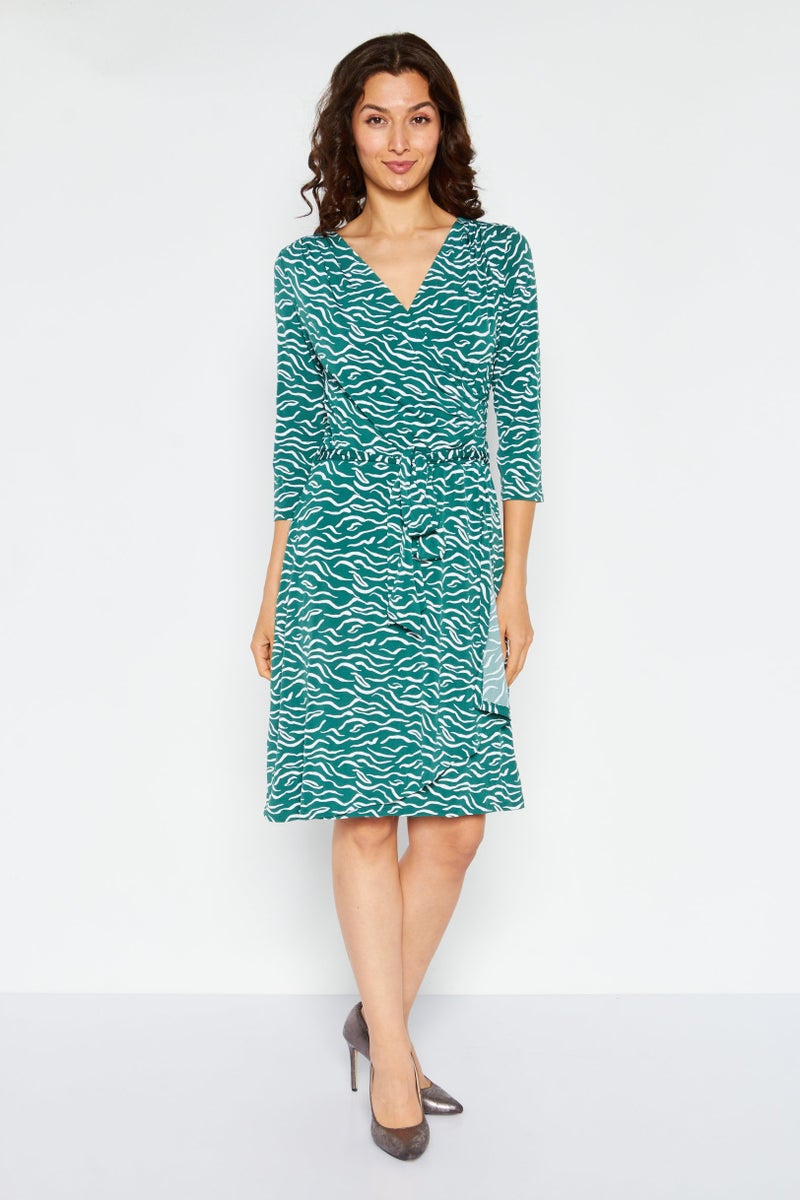 41 Hawthorn Women Allover Printed Belted Mini Casual Dress, Green - Image 3