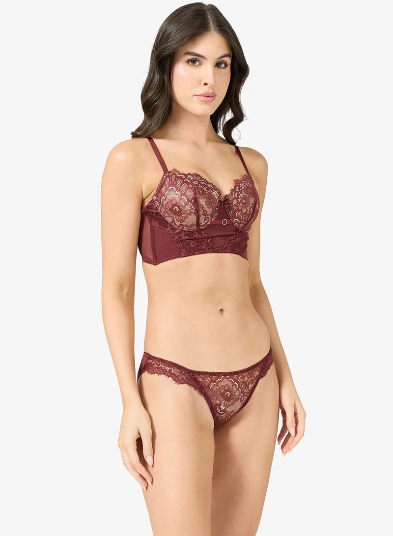 جينجر طقم حمالة صدر وسروال داخلي بتفاصيل دانتيل