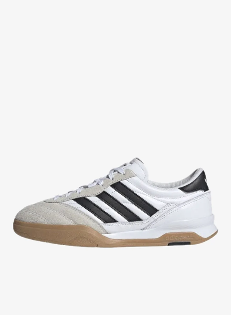 adidas Originals FTWWHT/CBLACK/GUM3 Predator Mundial Shoes for Men | Best Price UAE