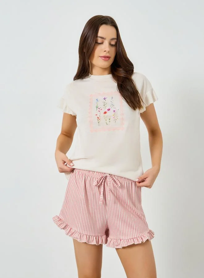 ستايلي مجموعة من شورت بكشكش وتيشيرت بطبعة زهور وأكمام بكشكش