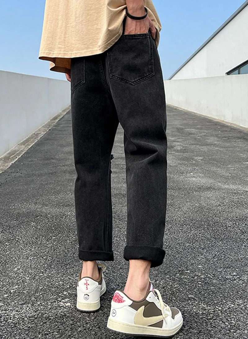 YUNIQEE Black Straight Fit Jeans