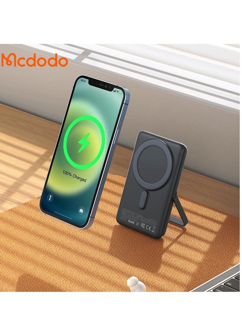 Mcdodo MC 0691 Gopower Magnatic Digital 10000mah Power Bank - Image 2