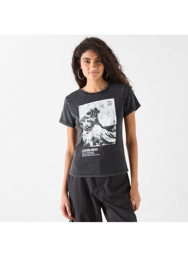 SP Characters The Met Graphic Print Crew Neck T-shirt with Short Sleeves  - Image 1