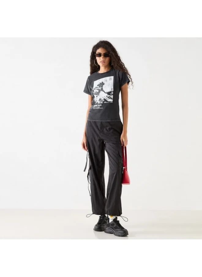 SP Characters The Met Graphic Print Crew Neck T-shirt with Short Sleeves
