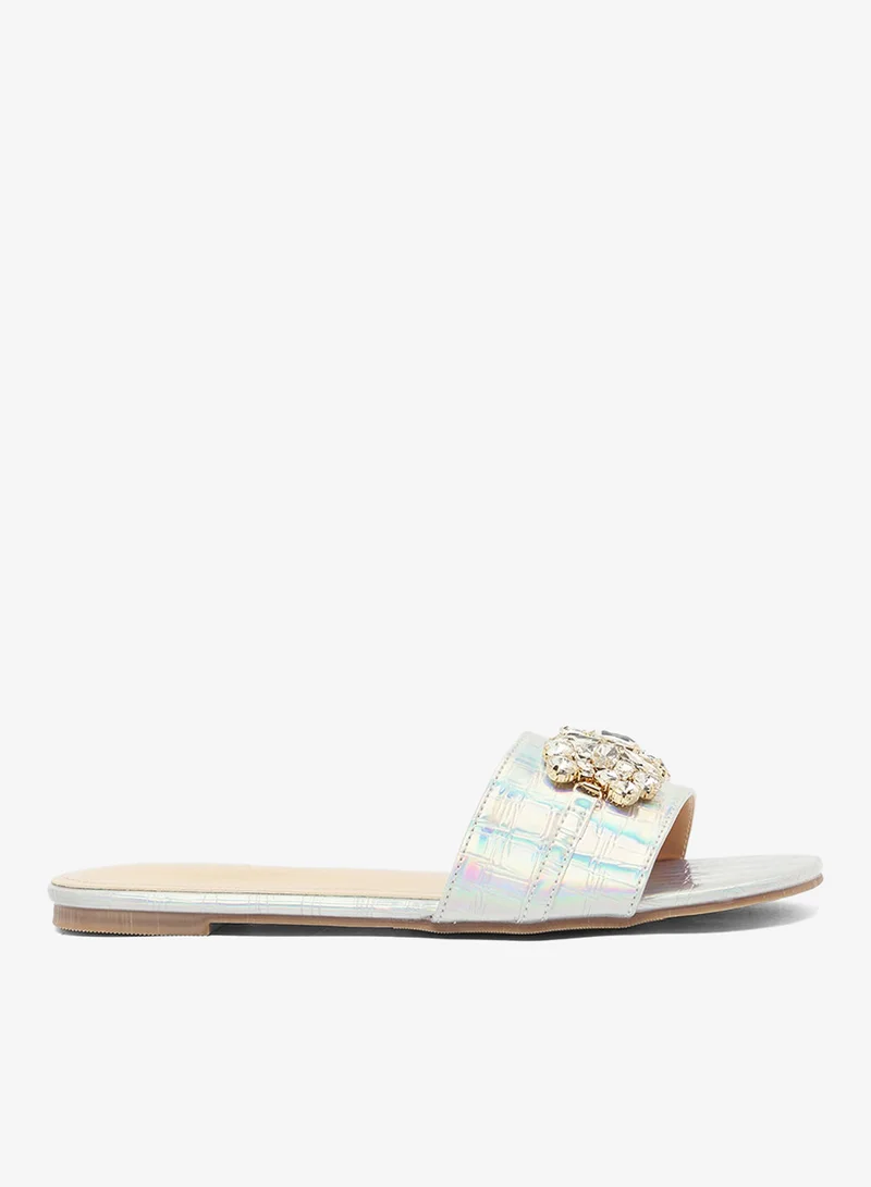 Khizana Flat Sandals