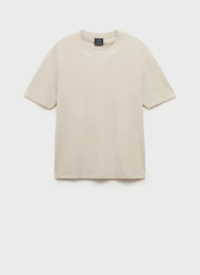 Mango Man Round Neck Ribbed Finish Short Sleeve T-Shirt
