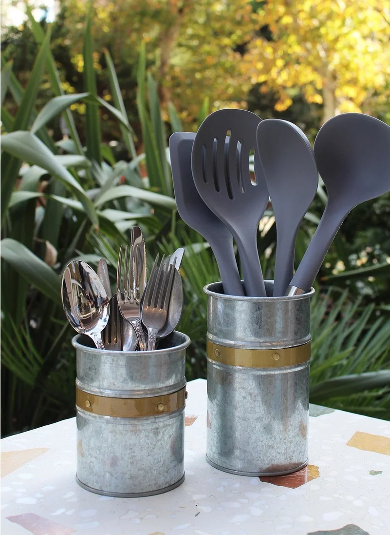 The Mia Galvin - Cutlery 17 x 11 cm.