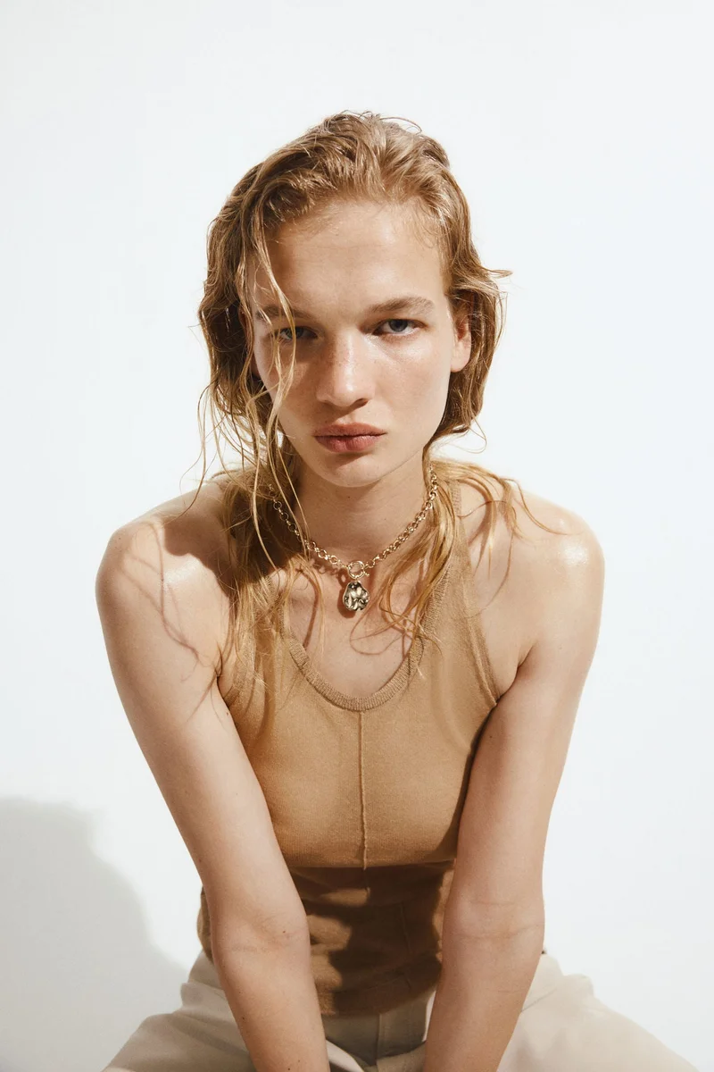 H&M Disc-pendant chain necklace