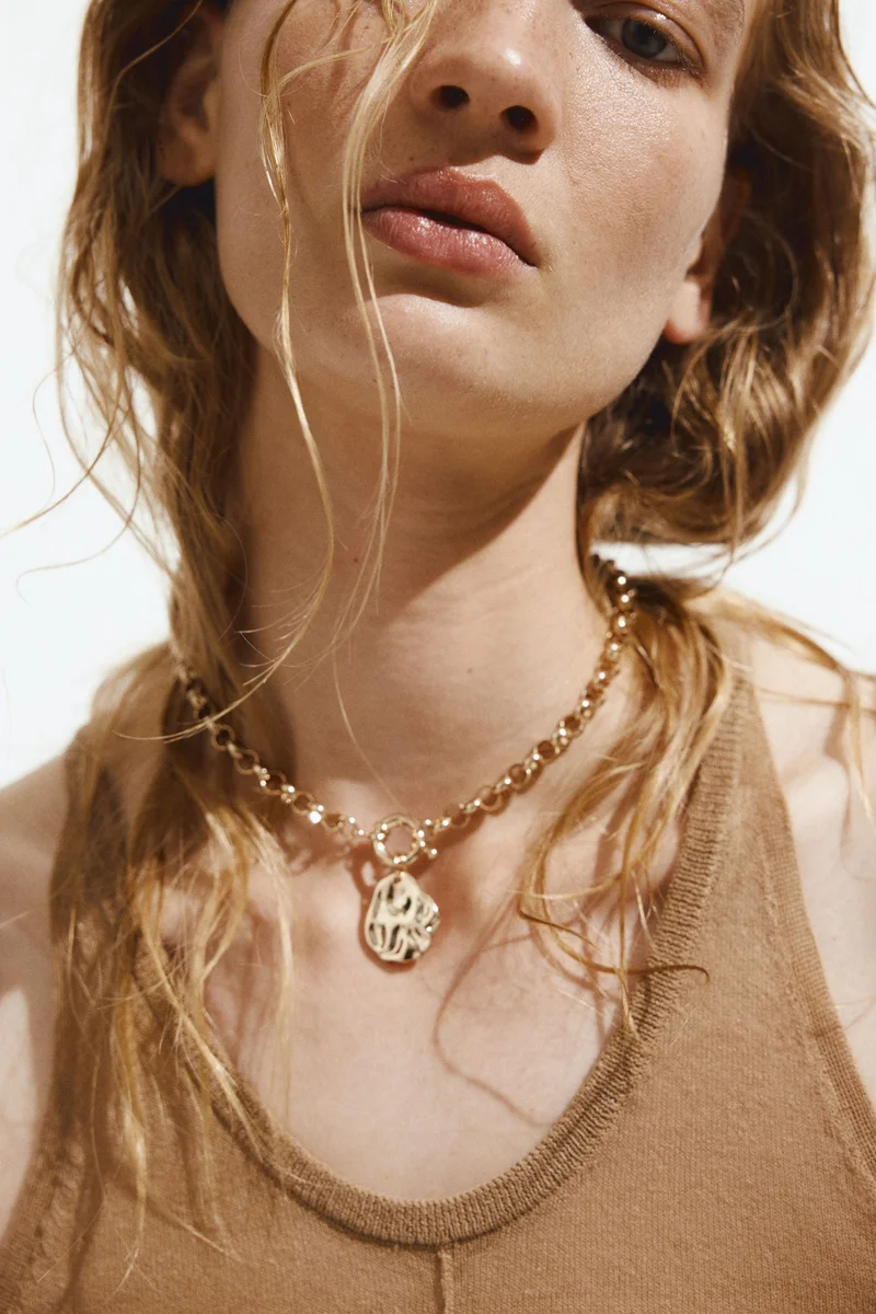 H&M Disc-pendant chain necklace