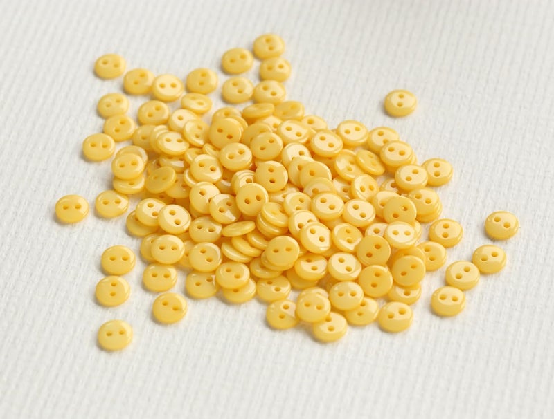 GANSSIA 11/32 Inch Button 9mm Tiny Size Sewing Flatback Resin Buttons Color Yellow Pack of 500 Pcs - Image 4