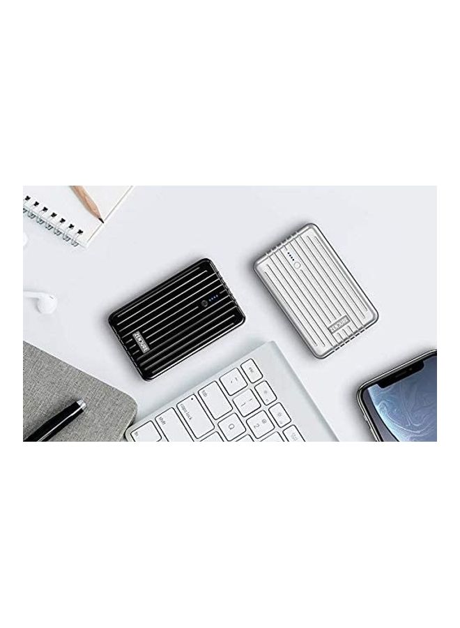 ZENDURE 10000 mAh Powerbank Bundle With 10000mah A3pd  And 4-port 30w USB-C Wall Charger Black - Image 4