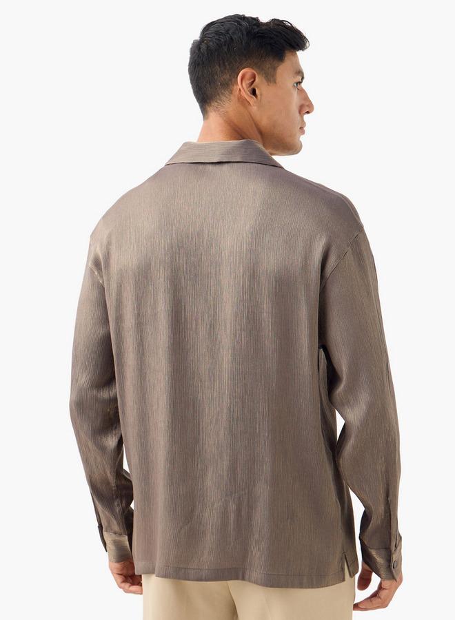 ايكونيك قميص أيقوني بياقة كامب بنقوش مميزة - Image 3