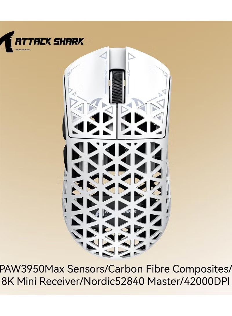 هجوم القرش ماوس ألعاب لاسلكي R5Ultra 8K من ألياف الكربون بدقة 42000 نقطة في البوصة - مستشعر PAW3950 MAX - وزن خفيف للغاية 39 جرام - Nordic52840 - ماوس سلكي/بلوتوث/لاسلكي قابل للبرمجة بتردد 2.4 جيجاهرتز لأجهزة الكمبيوتر الشخصية/أجهزة ماك - Image 2