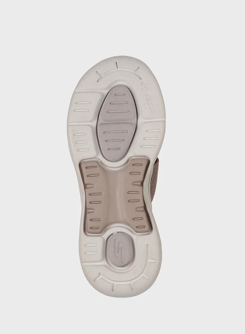 SKECHERS Go Walk Arch Fit Sandal
