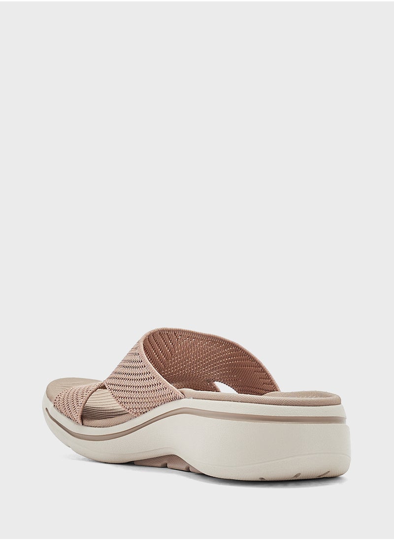 SKECHERS Go Walk Arch Fit Sandal  - Image 2