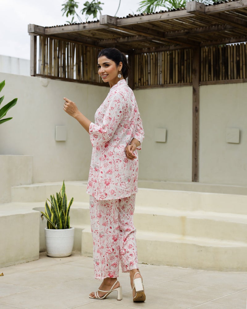 Label Flavia طقم تنسيق وردي للنساء - Image 1