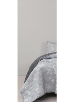 Red Rose A king-sized summer microfiber double bed sheet that adds beauty and elegance to your room, measuring 230*250cm.  - Image 2
