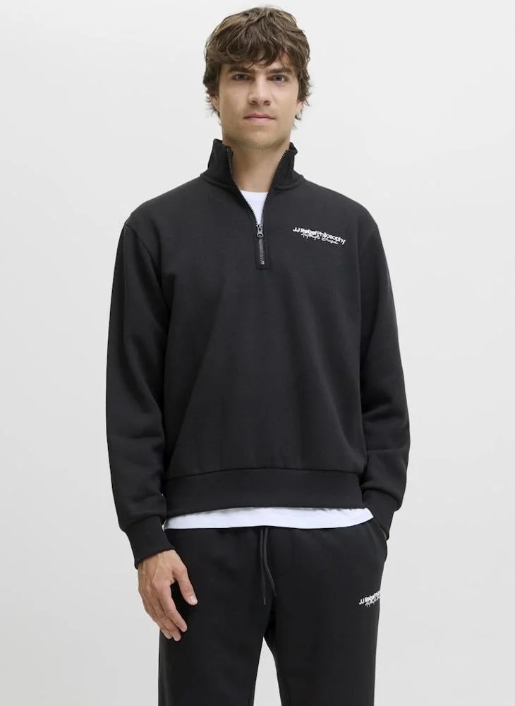 JJ Rebel Half Zip Detailed Sweatshirt